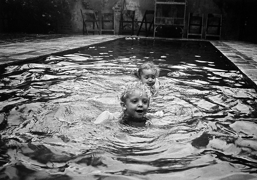 harland-lolli-pool-DG.jpg