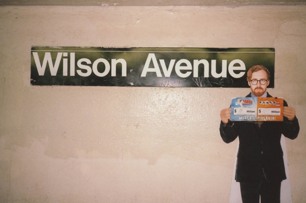 Wilson Avenue L stop, Brooklyn